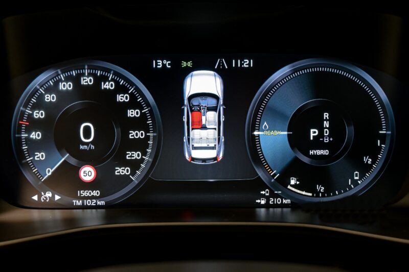 Volvo XC40 2021 8/15