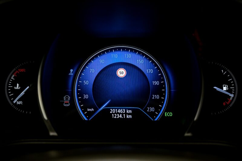 Renault Megane 2020 8/12