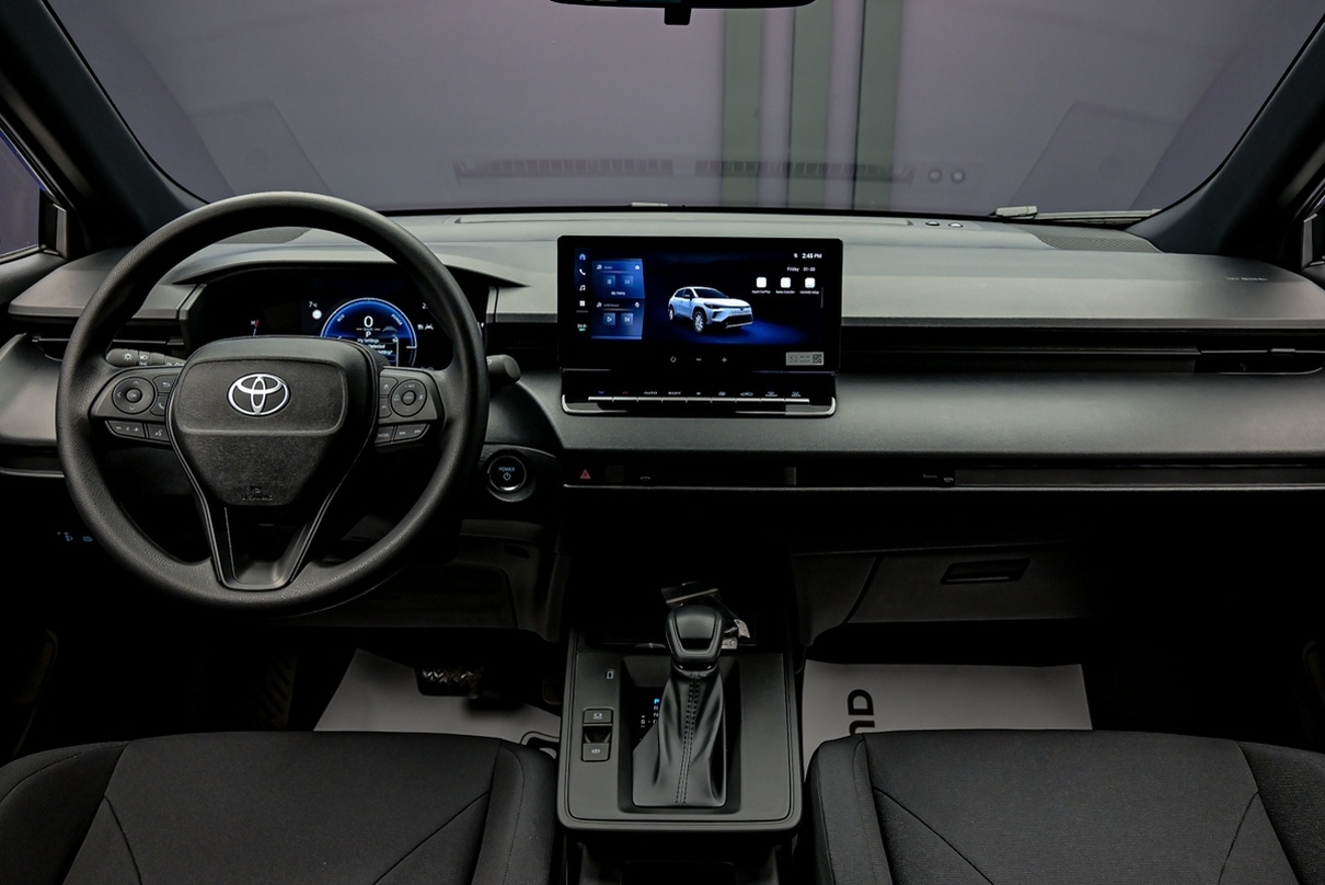 Toyota Corolla Cross 2025 5/13