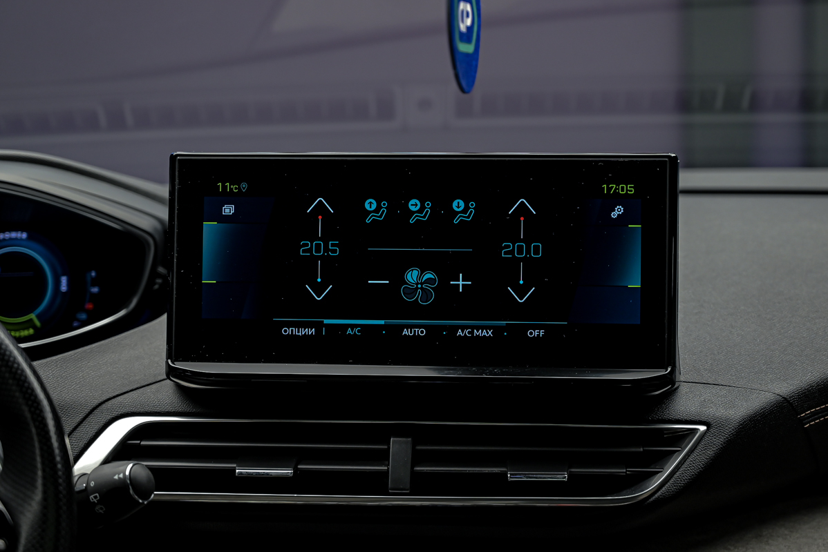 Peugeot 3008 2021 10/14