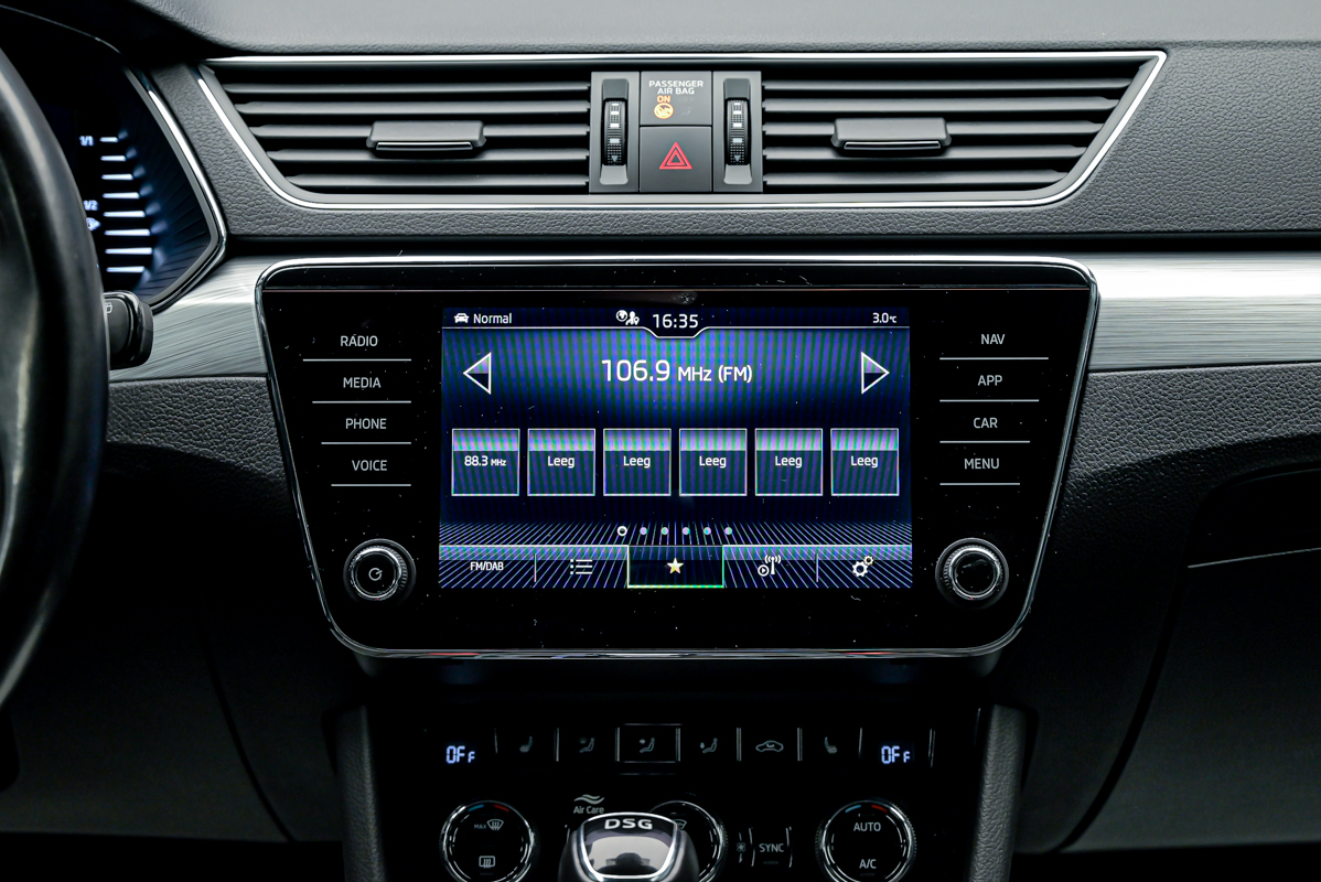 Skoda Superb 2020 10/16