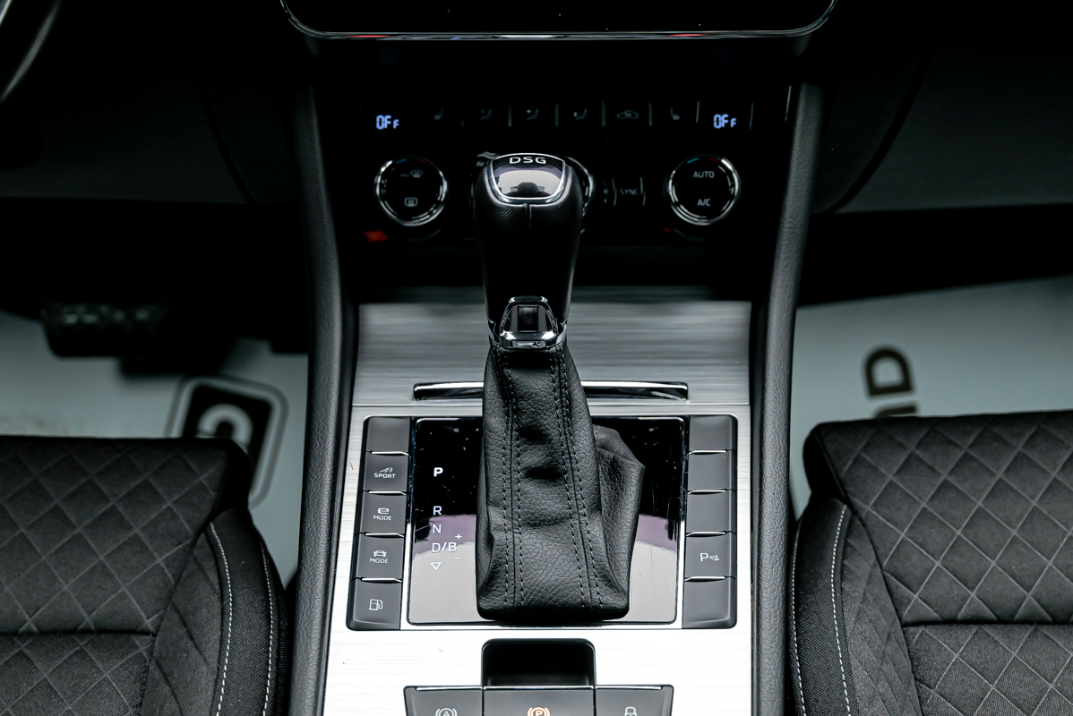 Skoda Superb 2020 11/16