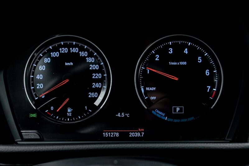 BMW 2 Series Gran Tourer 225xe2018 8/13