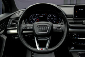 Audi Q5 50 TFSIe2020 9/15