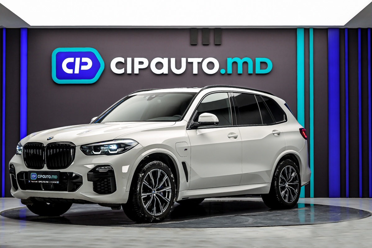 BMW X5 2020 - 146 000 km - Plug-in Hybrid - Automată