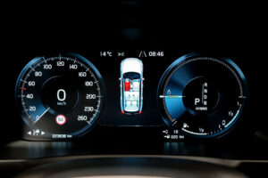 Volvo XC90 2017 9/16