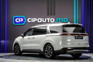 Kia Carnival 2021 2/17