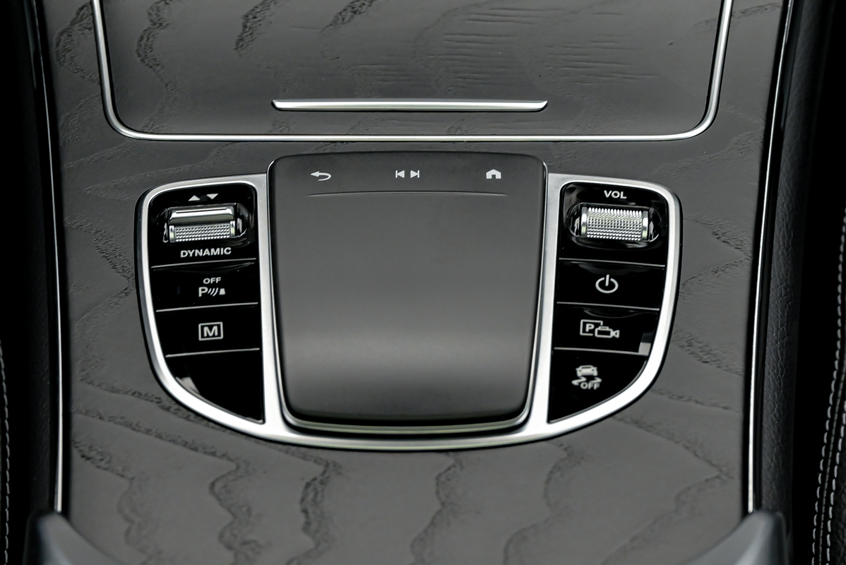 Mercedes-Benz GLC Coupe 300 e2021 11/14