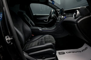 Mercedes-Benz GLC Coupe 300 e2021 6/14