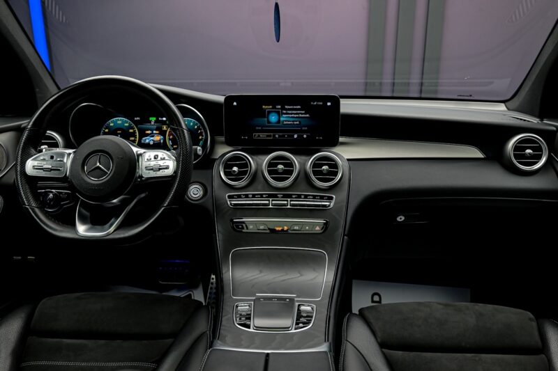 Mercedes-Benz GLC Coupe 300 e2021 5/14