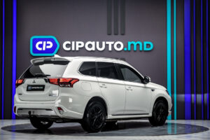 Mitsubishi Outlander 2019 3/15