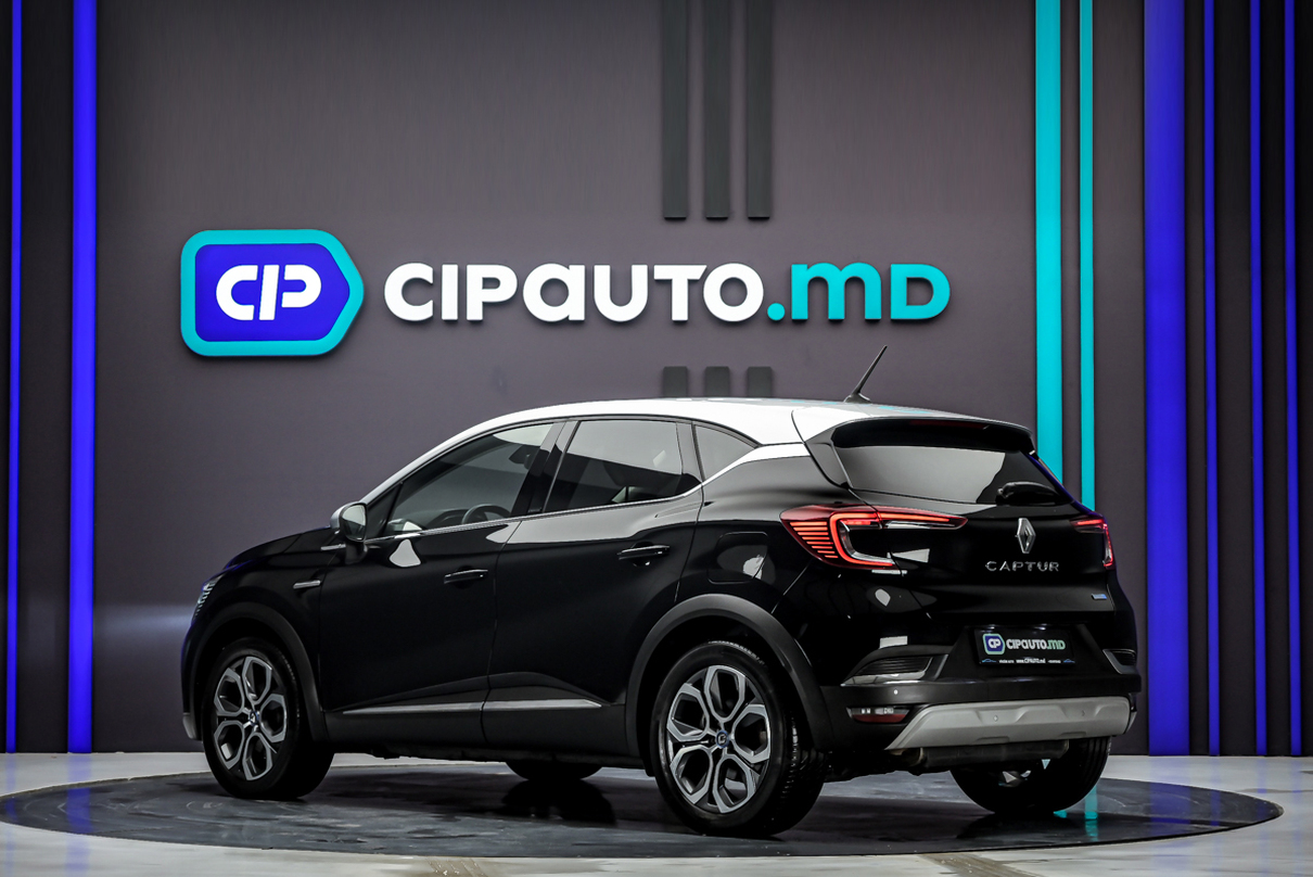 Renault Captur 2021 2/15