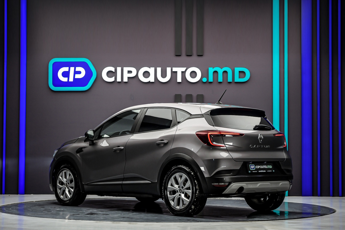 Renault Captur 2021 2/16