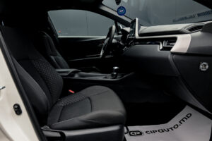 Toyota C-HR 2020 6/14