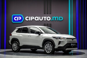 Toyota Corolla Cross 2025 4/13