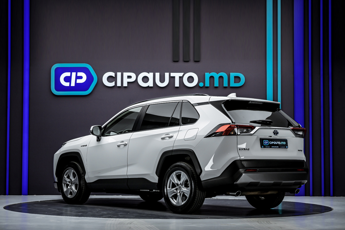 Toyota Rav 4 2021 2/13