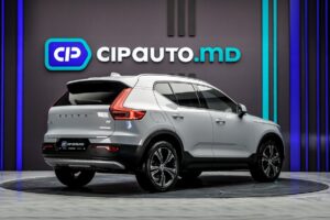 Volvo XC40 2021 3/13