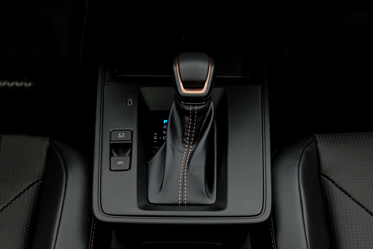 Toyota Corolla Cross 2025 11/14