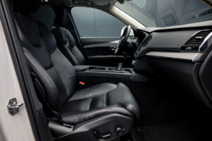 Volvo XC90 2021 6/17