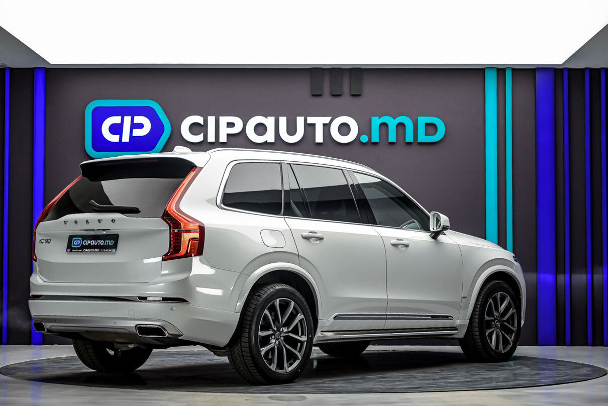 Volvo XC90 2021 3/17