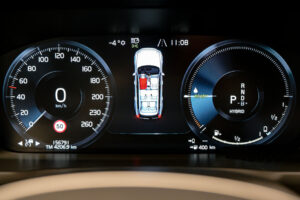 Volvo XC90 2021 9/17