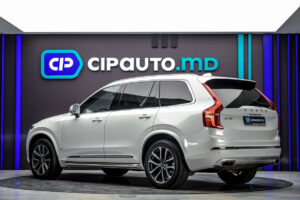Volvo XC90 2021 2/17