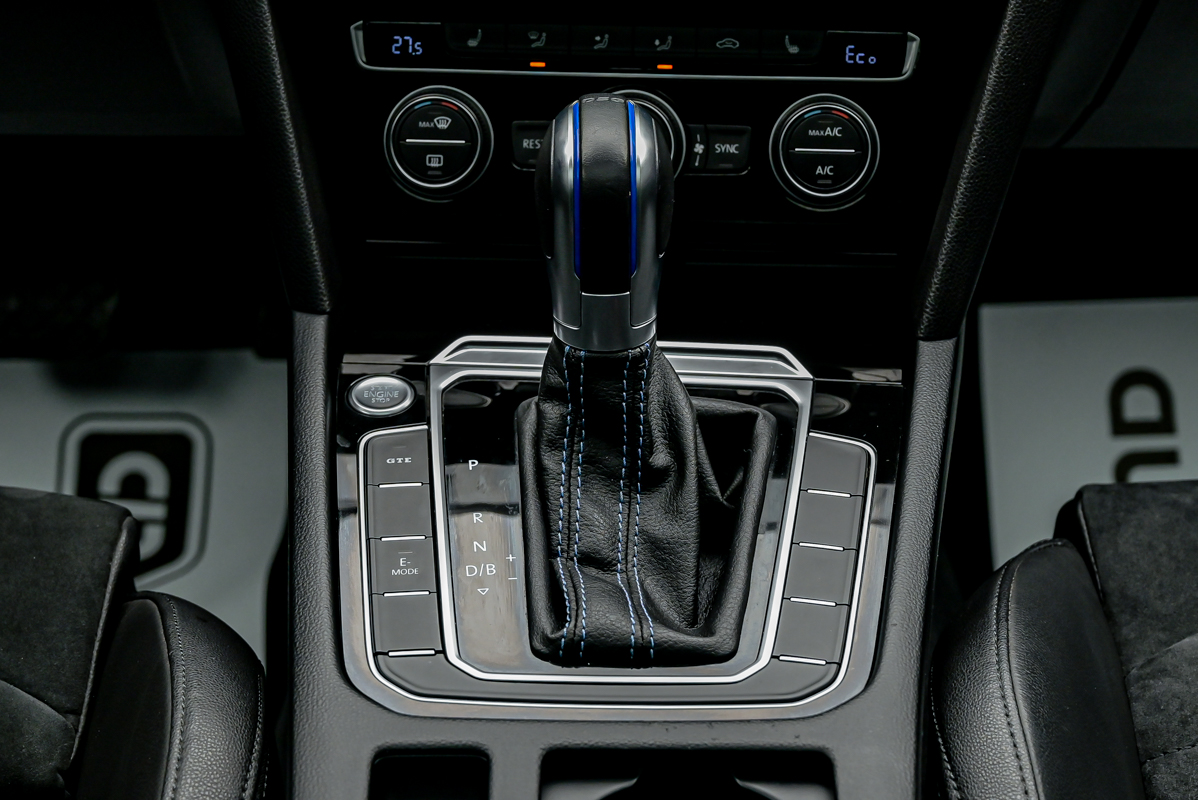 Volkswagen Passat GTE2018 11/14