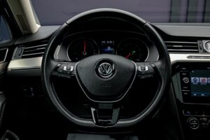 Volkswagen Passat GTE2018 9/14