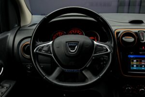 Dacia Lodgy 2017 10/13
