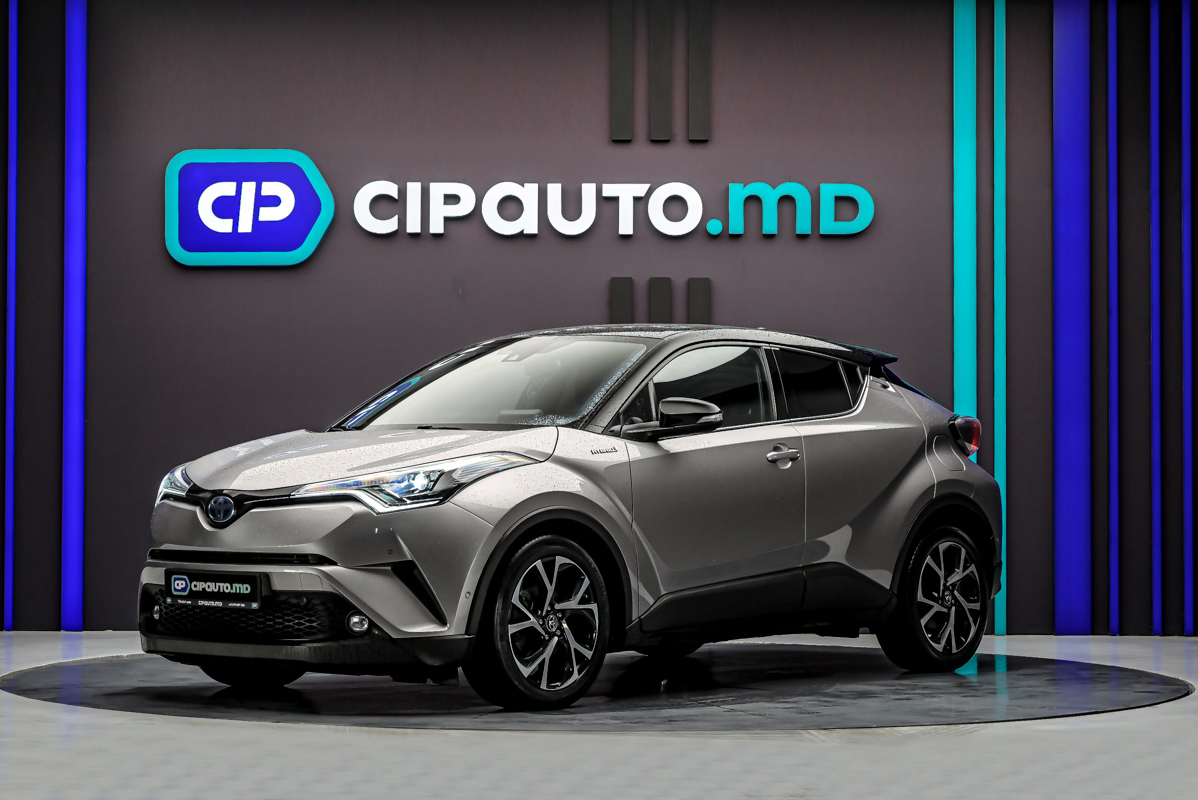 Toyota C-HR 2017 - 146 000 km - Hybrid - Automată