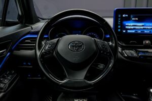 Toyota C-HR 2017 9/15
