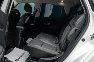 Renault Scenic 2018 7/12