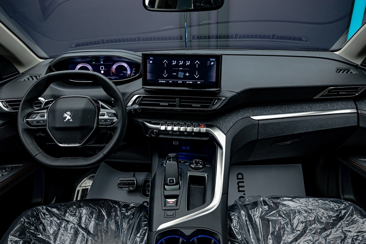 Peugeot 5008 2023 5/16