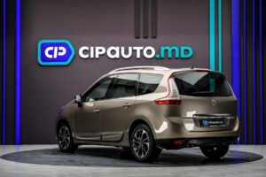 Renault Scenic 2015 2/13