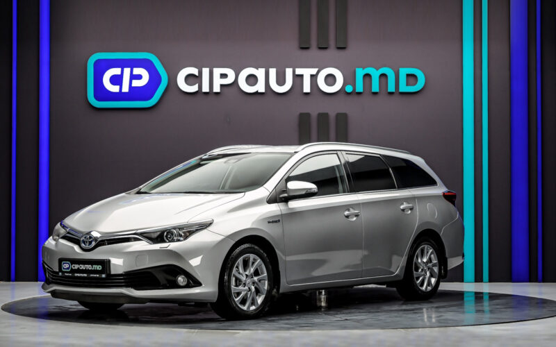 Toyota Auris 2015 - 220 000 km - Hybrid - Automată
