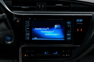 Toyota Auris 2015 10/12