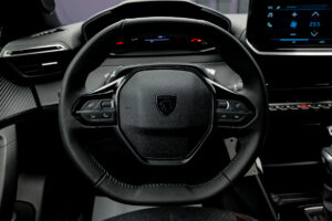 Peugeot 2008 2025 9/14