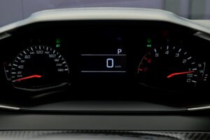 Peugeot 2008 2025 8/14