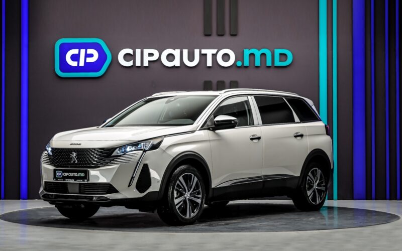 Peugeot 5008 2023 - 1 km - Benzina - Automată