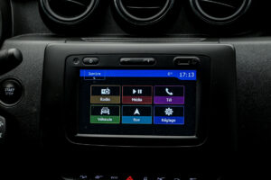 Dacia Duster 2018 10/13