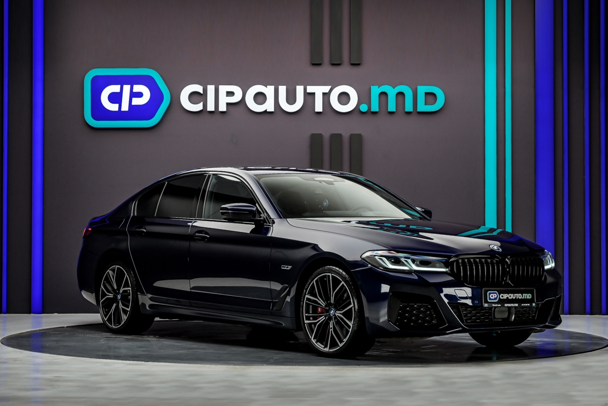 BMW 5 Series 545e2021 4/15