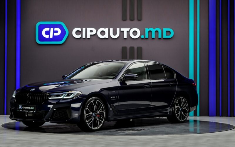 BMW 5 Series 2021 - 113 000 km - Plug-in Hybrid - Automată