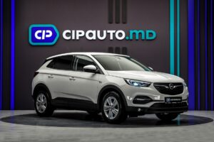 Opel Grandland X 2021 4/13