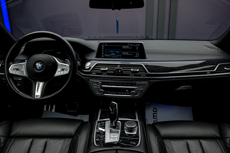 BMW 7 series 745e2020 5/17