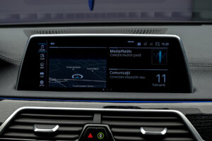 BMW 7 series 745e2020 10/17