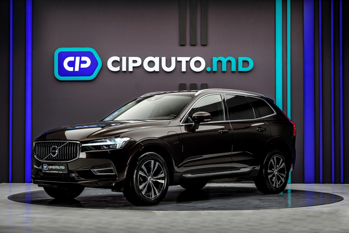 Volvo XC60 2021 - 70 000 km - Plug-in Hybrid - Automată