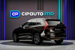Volvo XC60 2021 2/14