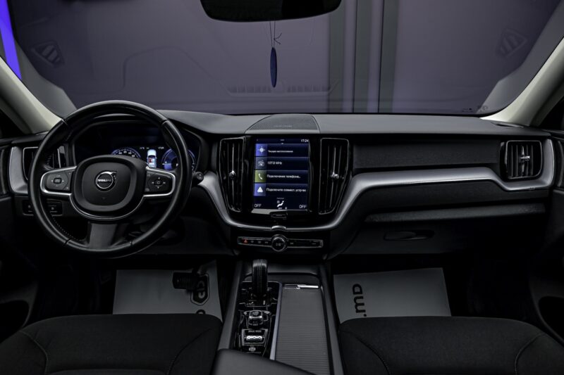 Volvo XC60 2021 5/14