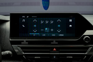 Citroen C4 X 2023 10/16