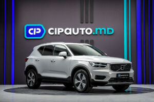 Volvo XC40 2020 4/13